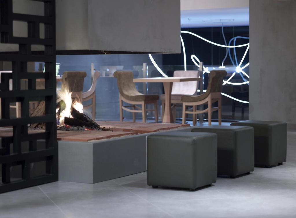 Anatolia Hotel Komotini Esterno foto